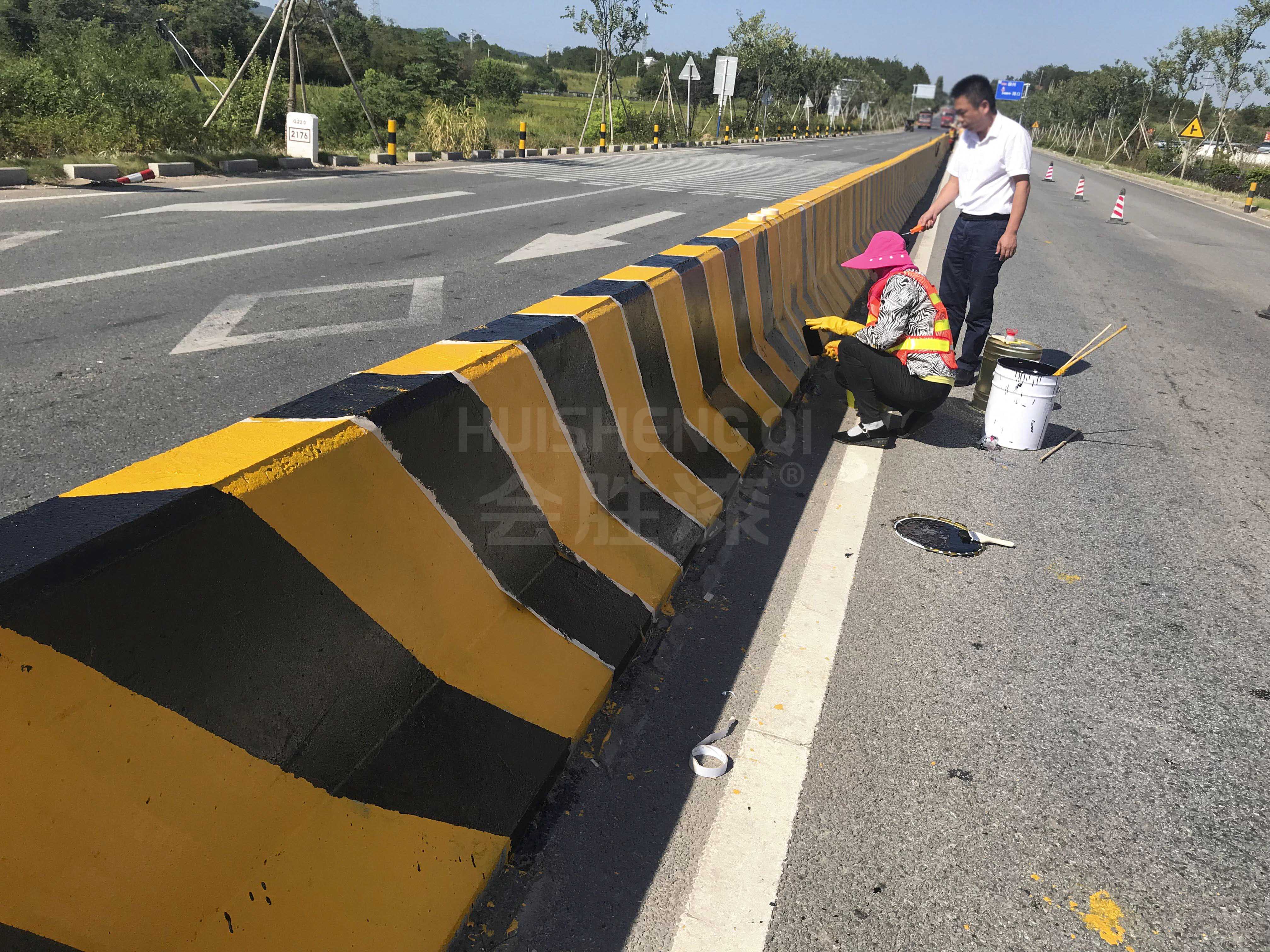 隔离墙警示反光漆 隔离墙警示反光漆